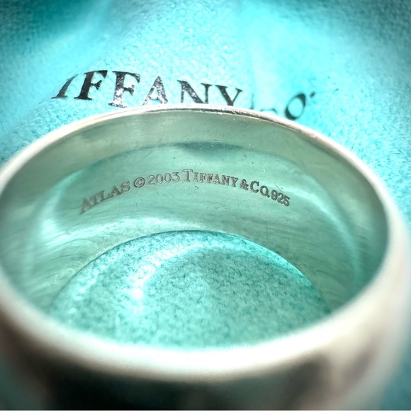 **SOLD**Tiffany & Co Atlas Ring Size 4.5 - Picture 2 of 3